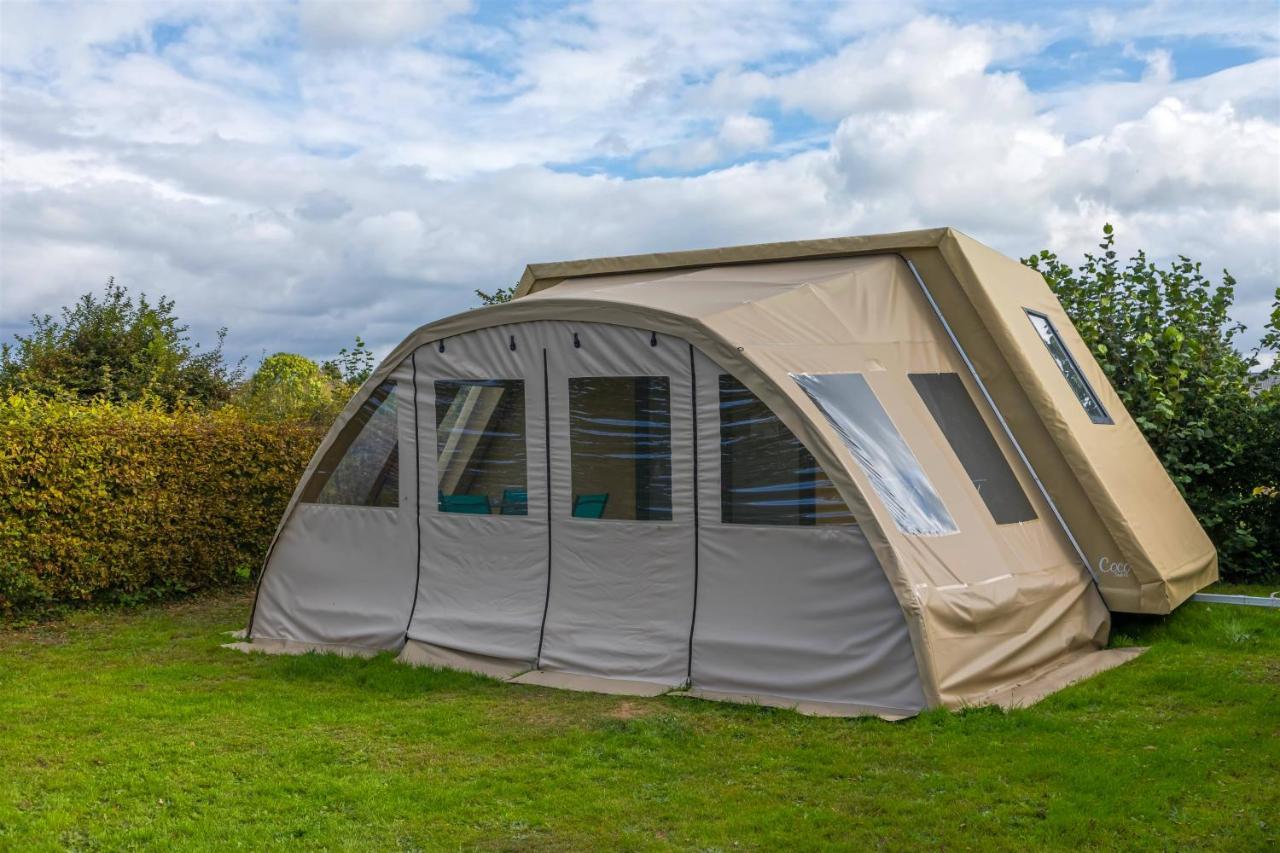 Camping De La Miniere 弗尔黎祖 外观 照片