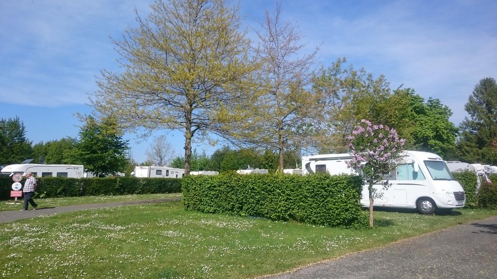 Camping De La Miniere 弗尔黎祖 外观 照片